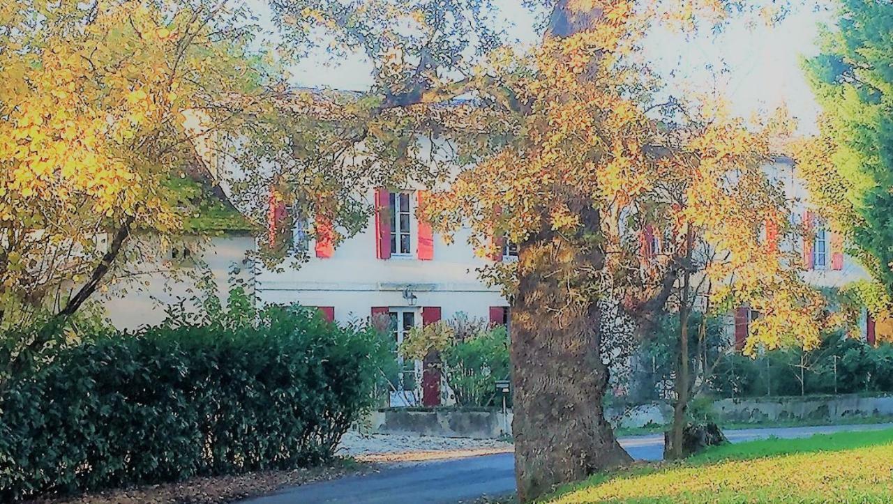 La Carreterie - Les Gites Pineuilh Exterior foto